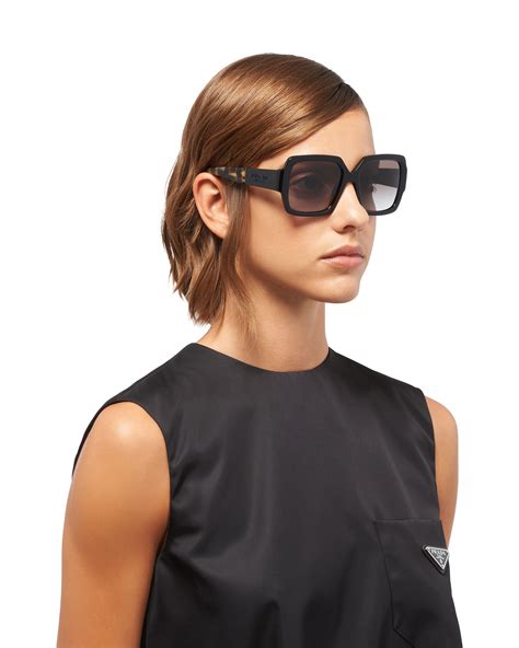 prada oculos brasil|Prada eyewear shop online.